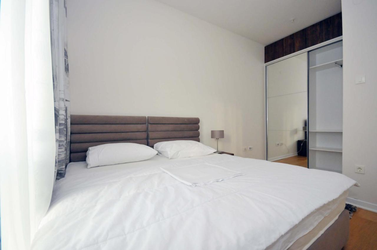 Luxury Montesun Apartments บุดวา ภายนอก รูปภาพ