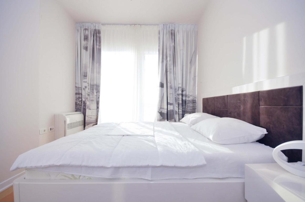 Luxury Montesun Apartments บุดวา ภายนอก รูปภาพ